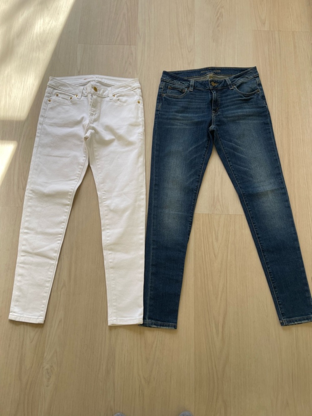 Women’s Skinny Jeans - White and Dark Blue